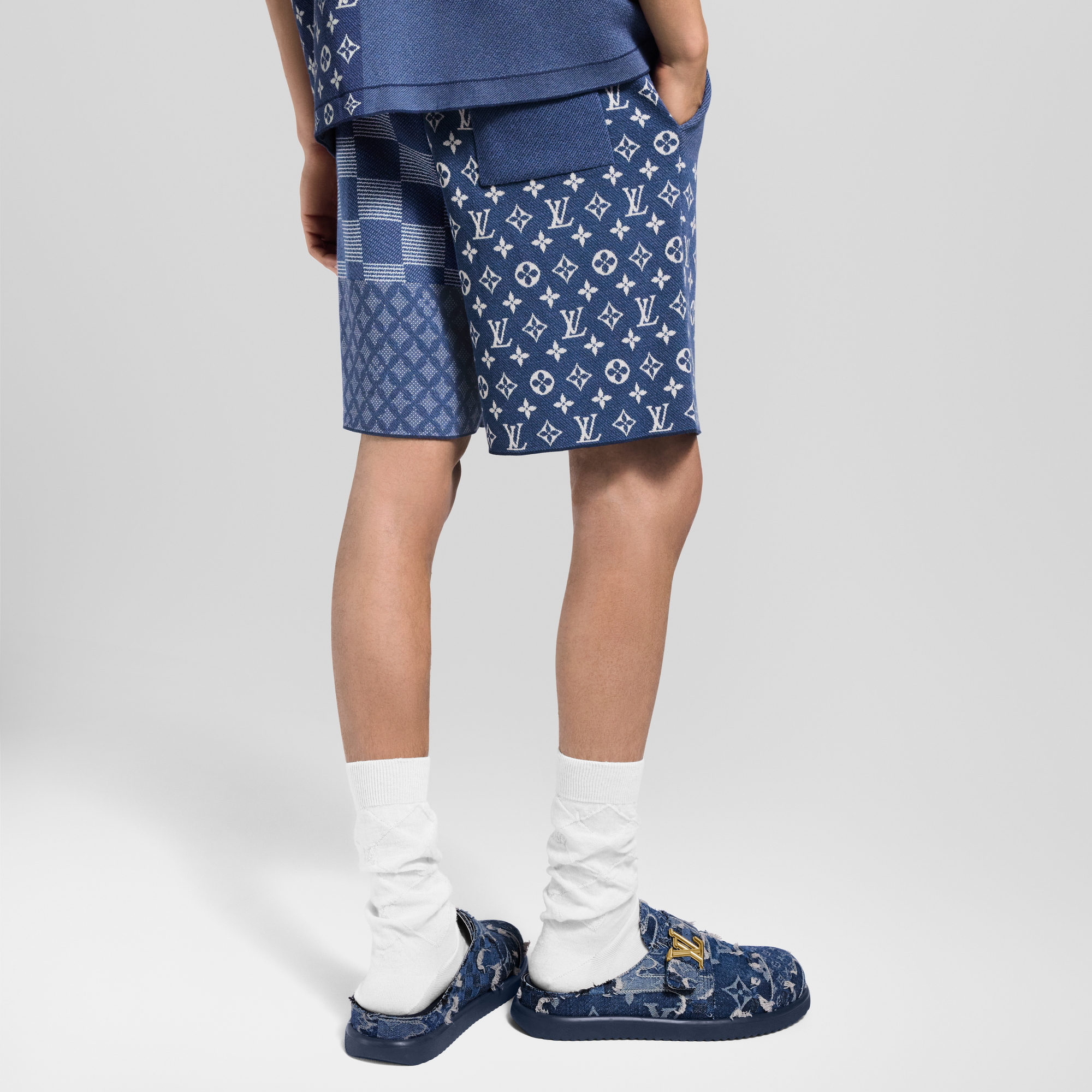 Knitted Shorts  in Men's Ready-to-Wear All Ready-to-Wear collections by Louis Vuitton (Product zoom)